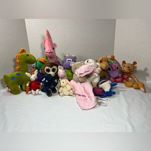 Lot Of 16 Stuffed Animals.